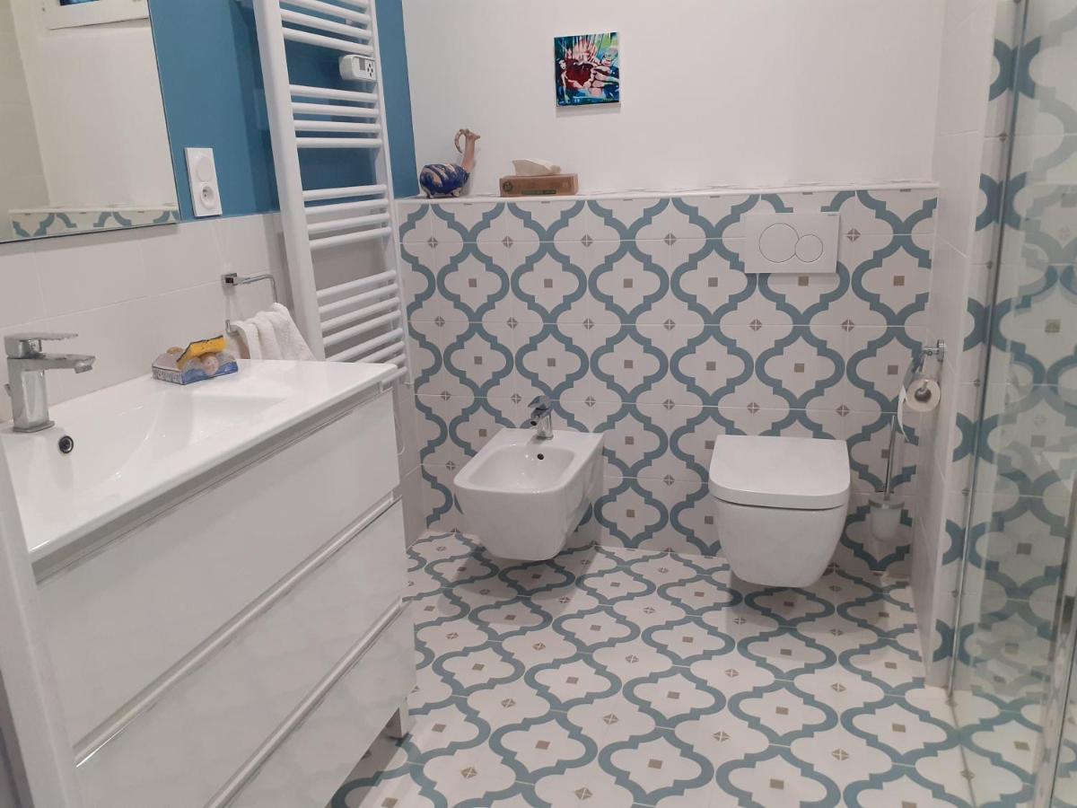滨海巴纽尔斯Casa Azul & Blanca公寓 外观 照片